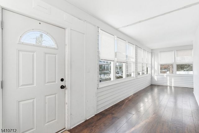 158 S Clinton St, East Orange City, NJ 07018