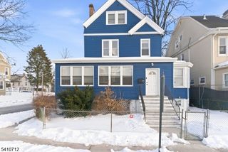 158 S Clinton St, East Orange City, NJ 07018