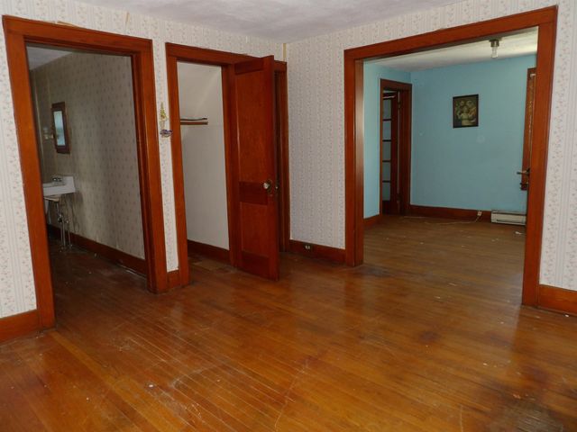 134 Maple Street, Rutland City, VT 05701