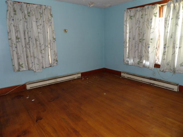 134 Maple Street, Rutland City, VT 05701
