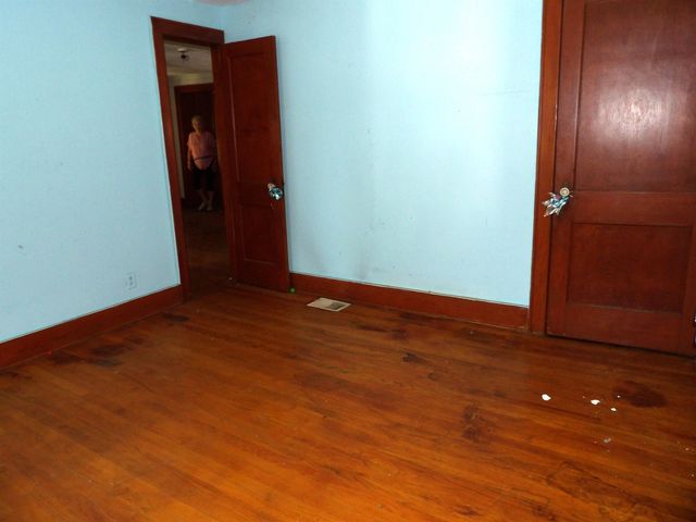 134 Maple Street, Rutland City, VT 05701