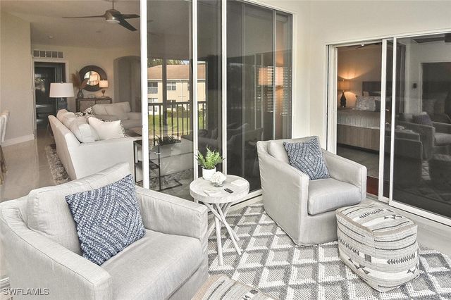 816 Carrick Bend CIR 202, Naples, FL 34110