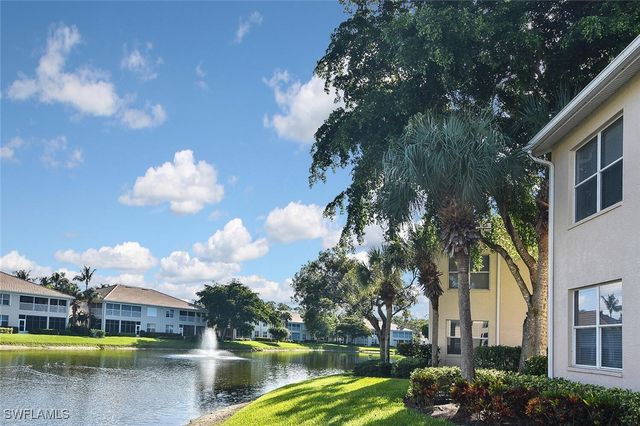 816 Carrick Bend CIR 202, Naples, FL 34110