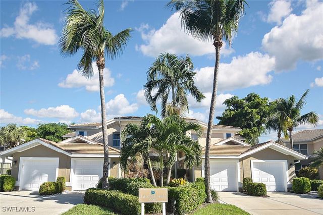 816 Carrick Bend CIR 202, Naples, FL 34110