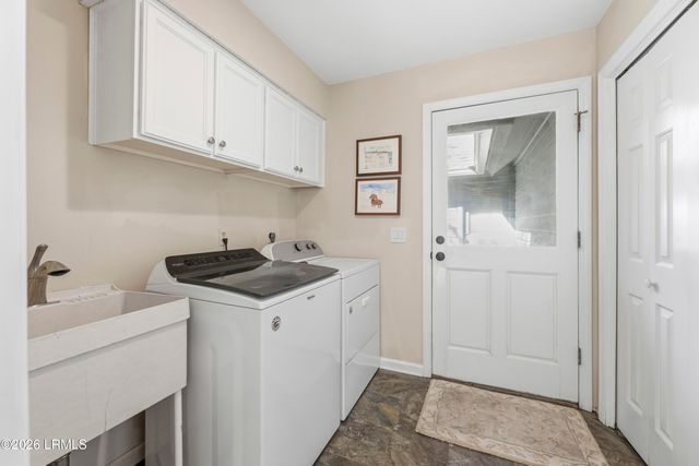 2 Teal Lane, Hilton Head Island, SC 29926