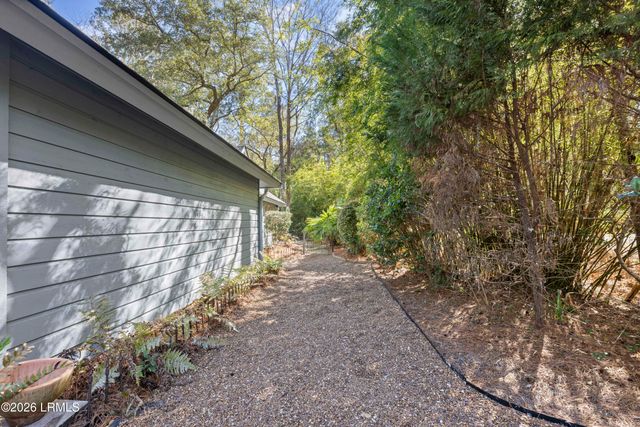 2 Teal Lane, Hilton Head Island, SC 29926