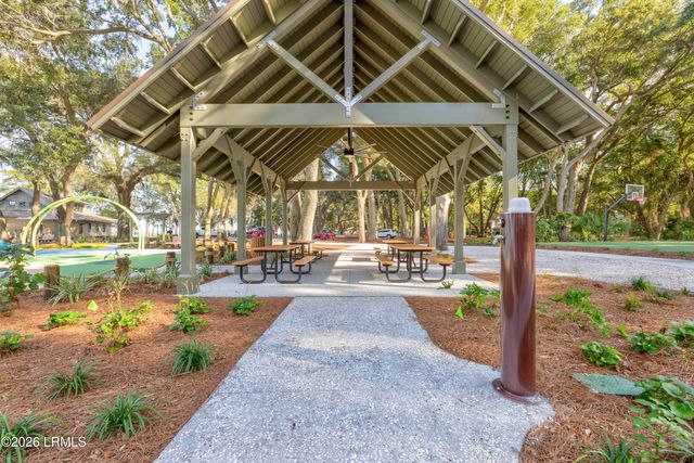 2 Teal Lane, Hilton Head Island, SC 29926