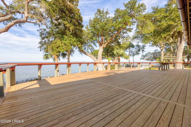 2 Teal Lane, Hilton Head Island, SC 29926