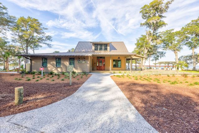 2 Teal Lane, Hilton Head Island, SC 29926