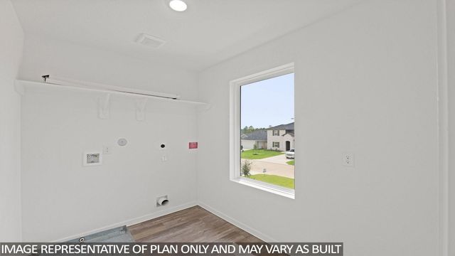 11643 Ruffian Drive, Willis, TX 77318