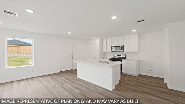 11643 Ruffian Drive, Willis, TX 77318