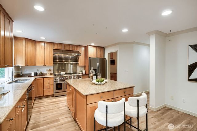 10193 224th Avenue NE, Redmond, WA 98053