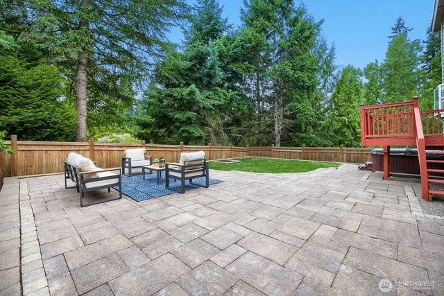 10193 224th Avenue NE, Redmond, WA 98053