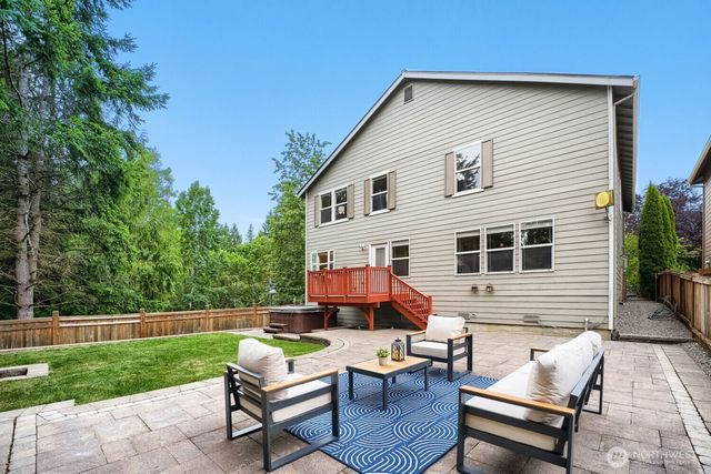 10193 224th Avenue NE, Redmond, WA 98053