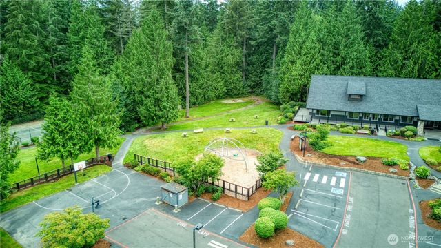 10193 224th Avenue NE, Redmond, WA 98053