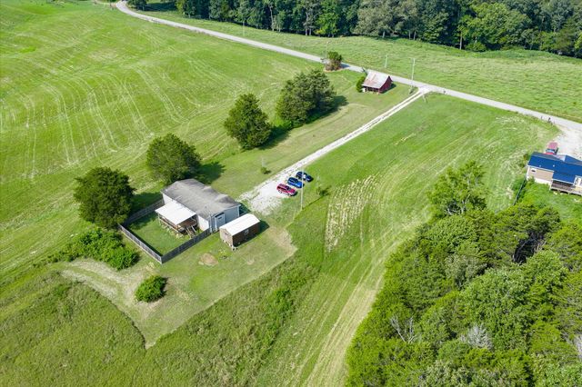 330 Griffintown Rd, Sparta, TN 38583