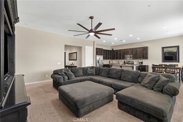 15413 Carparzo Drive, Bakersfield, CA 93314