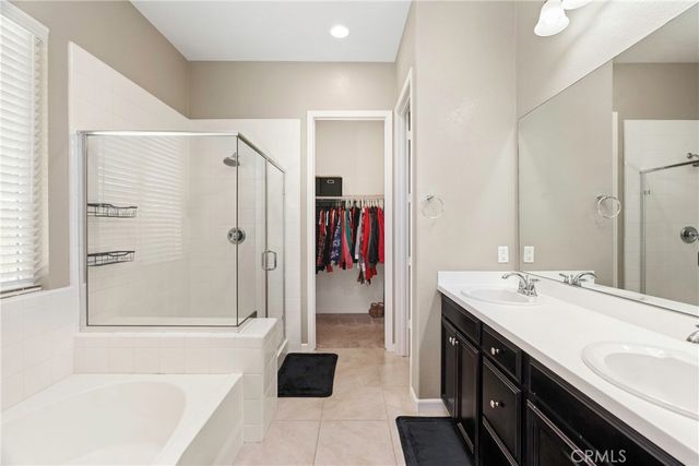 15413 Carparzo Drive, Bakersfield, CA 93314