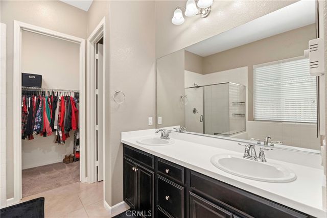 15413 Carparzo Drive, Bakersfield, CA 93314