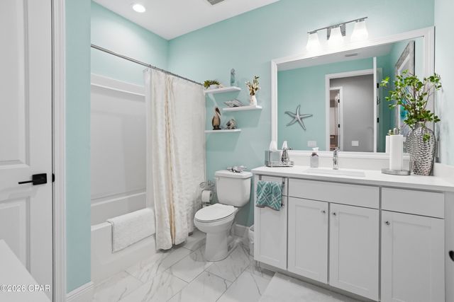 8401 Dockside Place, Panama City Beach, FL 32413