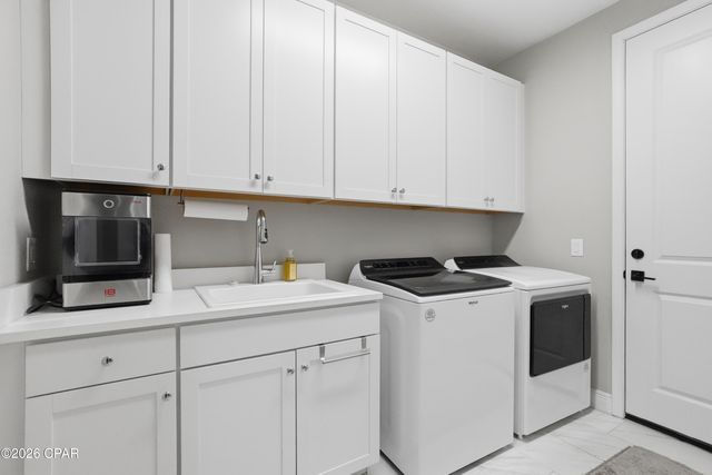 8401 Dockside Place, Panama City Beach, FL 32413