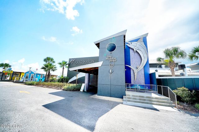 8401 Dockside Place, Panama City Beach, FL 32413