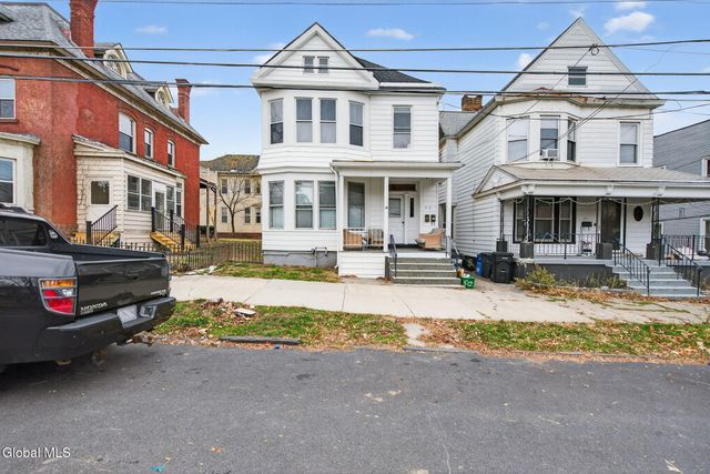 512 16th Street, Watervliet, NY 12189