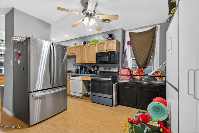 512 16th Street, Watervliet, NY 12189