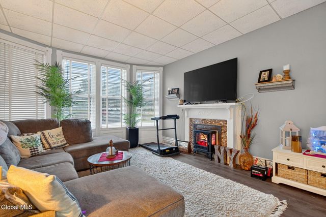 512 16th Street, Watervliet, NY 12189