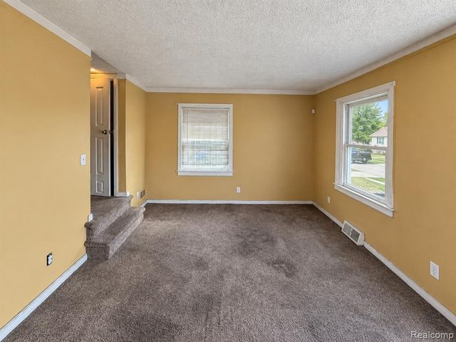 16860 Greenfield Road, Detroit, MI 48235