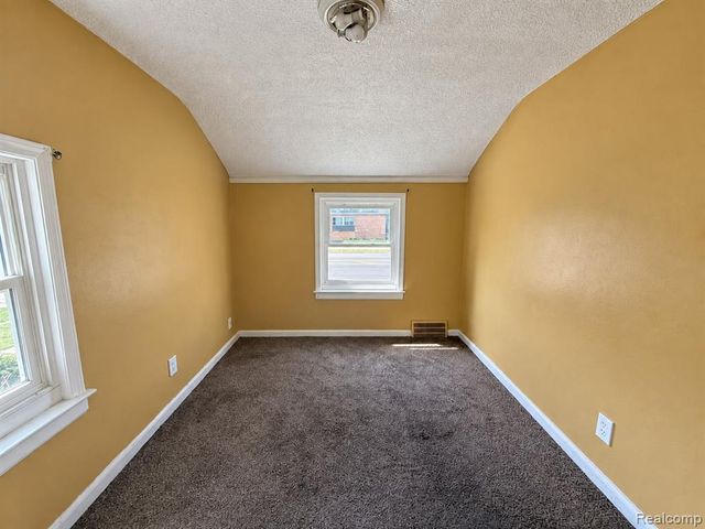 16860 Greenfield Road, Detroit, MI 48235