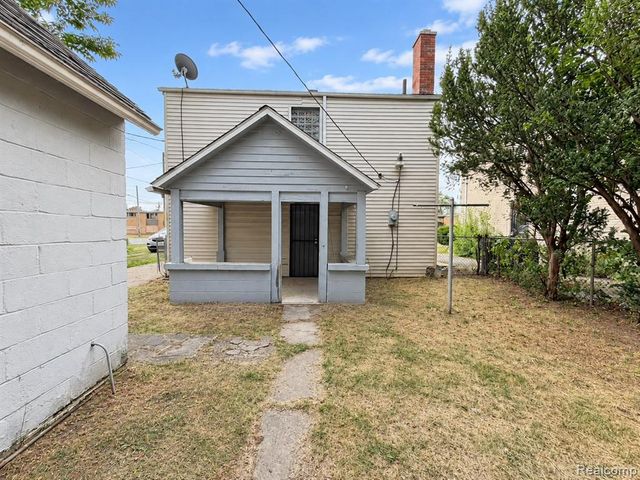 16860 Greenfield Road, Detroit, MI 48235