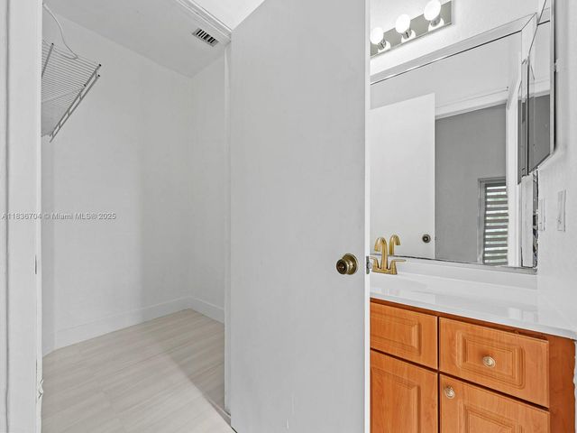 1405 SE 7th St, Homestead, FL 33033