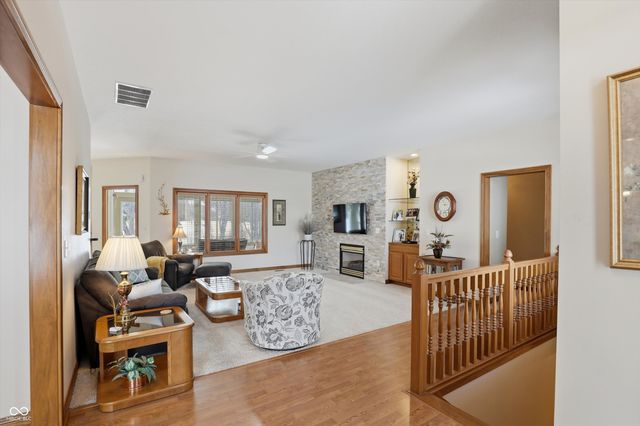 10057 Pyrite Court, Noblesville, IN 46060