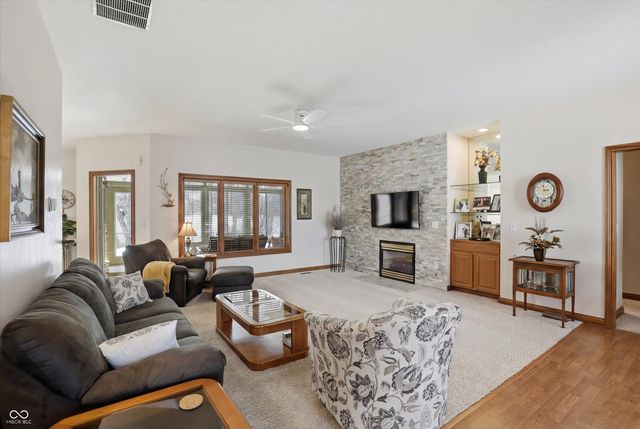 10057 Pyrite Court, Noblesville, IN 46060