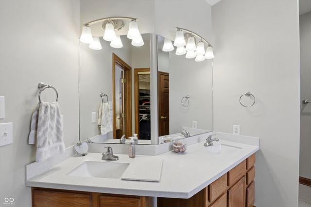 10057 Pyrite Court, Noblesville, IN 46060