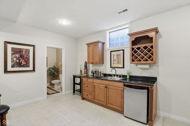 10057 Pyrite Court, Noblesville, IN 46060