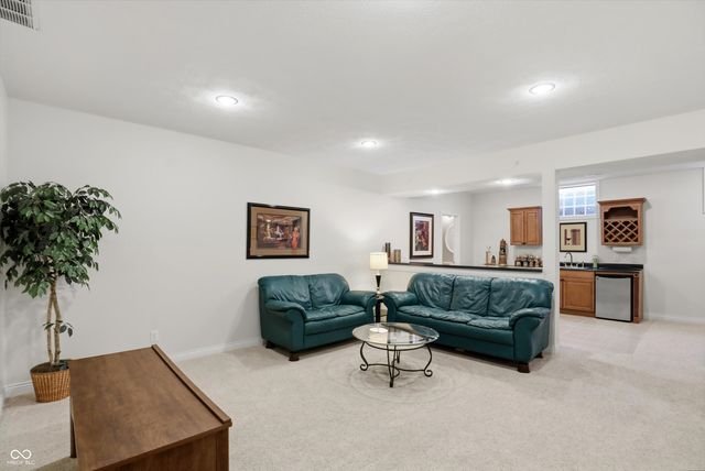 10057 Pyrite Court, Noblesville, IN 46060