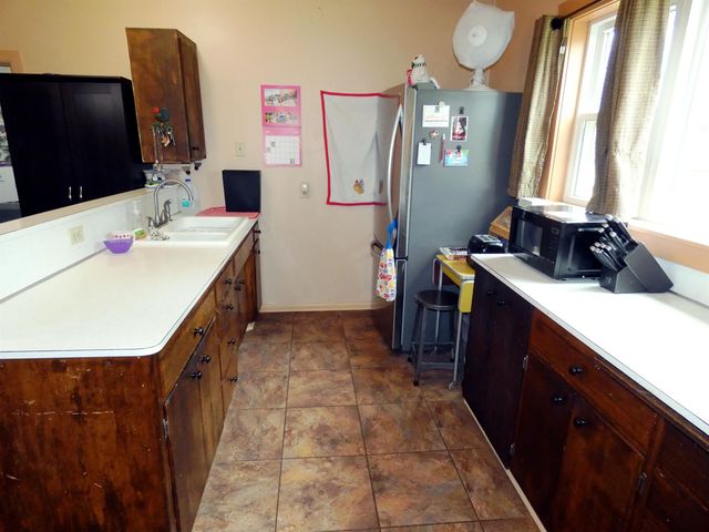 311 S JEFFERSON St, Medical Lake, WA 99022