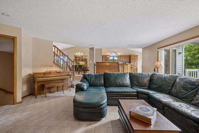 14180 Dehnsfield Road, Rogers, MN 55374