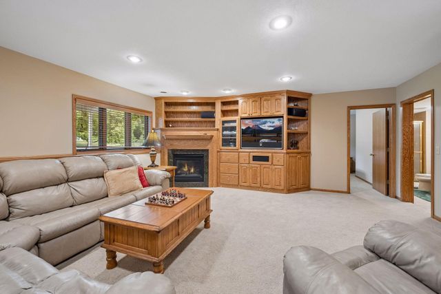 14180 Dehnsfield Road, Rogers, MN 55374