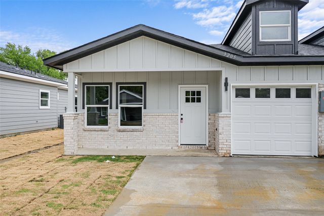 3205 Bourland Street, Greenville, TX 75401