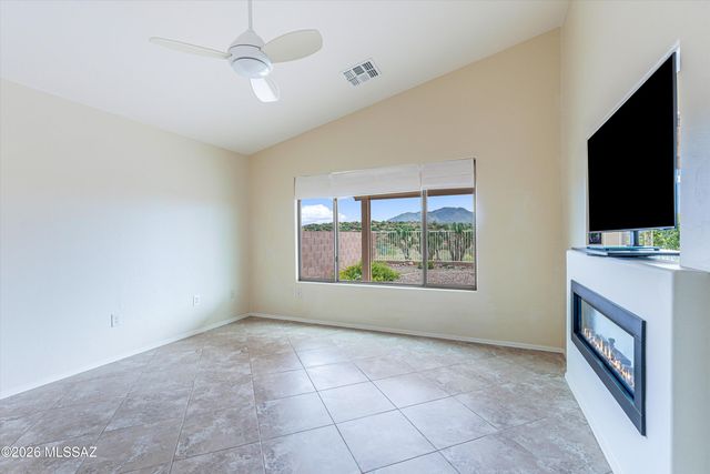 39695 S Diamond Bay Drive, Tucson, AZ 85739