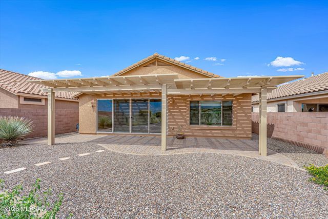 39695 S Diamond Bay Drive, Tucson, AZ 85739
