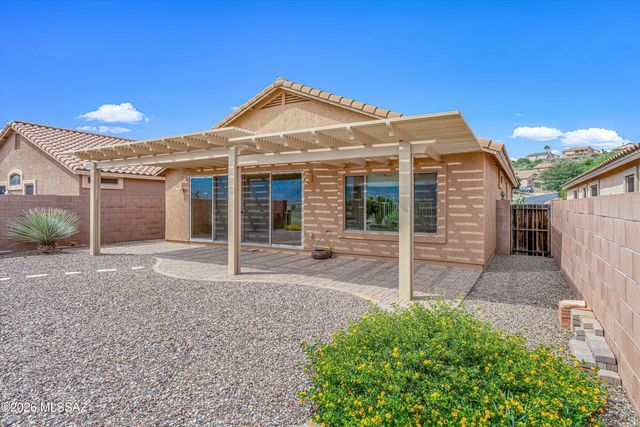 39695 S Diamond Bay Drive, Tucson, AZ 85739