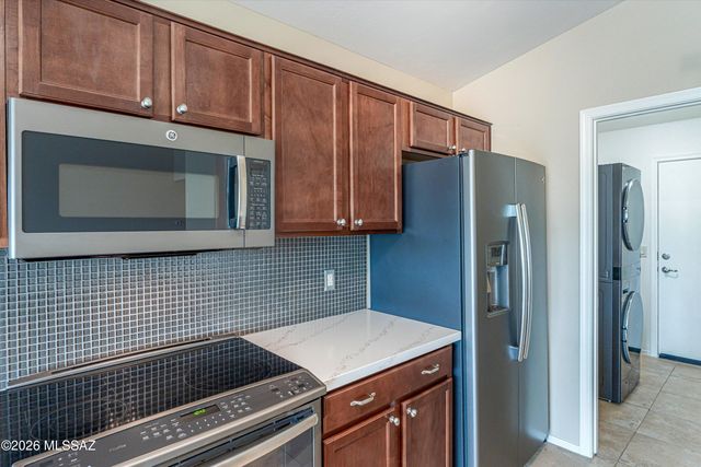 39695 S Diamond Bay Drive, Tucson, AZ 85739