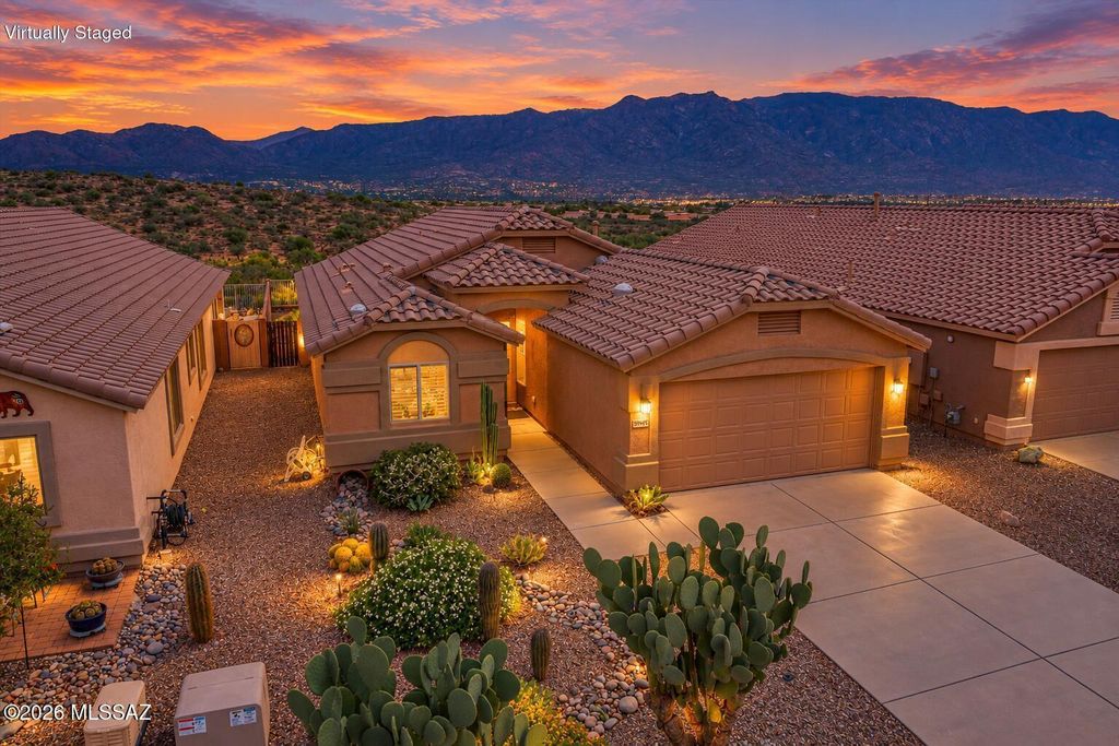 39695 S Diamond Bay Drive, Tucson, AZ 85739