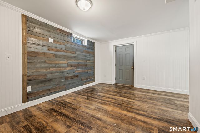 24 Pearl Street, Glastonbury, CT 06033