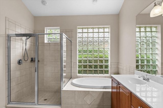 6705 PEBBLE BEACH WAY, Lakewood Ranch, FL 34202