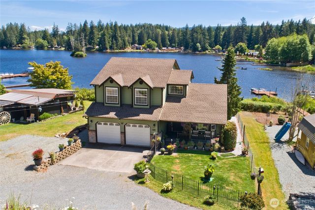 32421 Whitman Lake Drive E, Graham, WA 98338